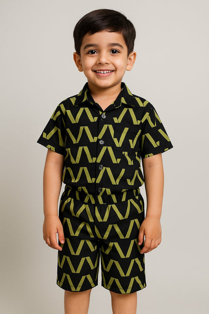 2-Piece Shirt & Shorts Set – Black & Lime Green Style for Active Kids