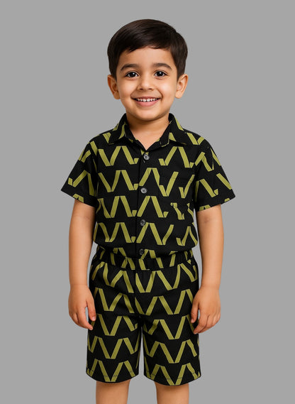 2-Piece Shirt & Shorts Set – Black & Lime Green Style for Active Kids