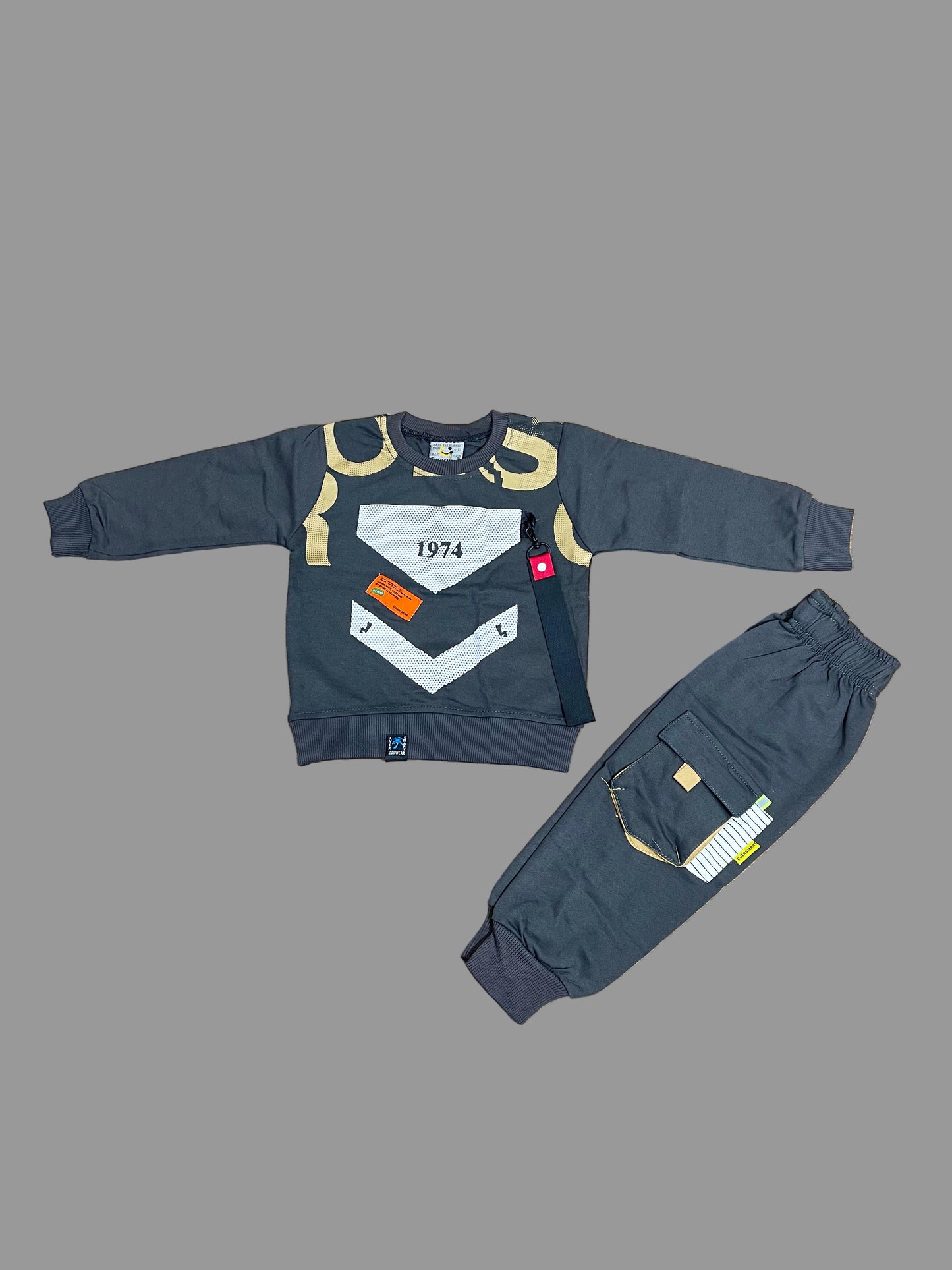 Kids Winter Sweatshirt – Charcoal Graphic Crew 2Pc
